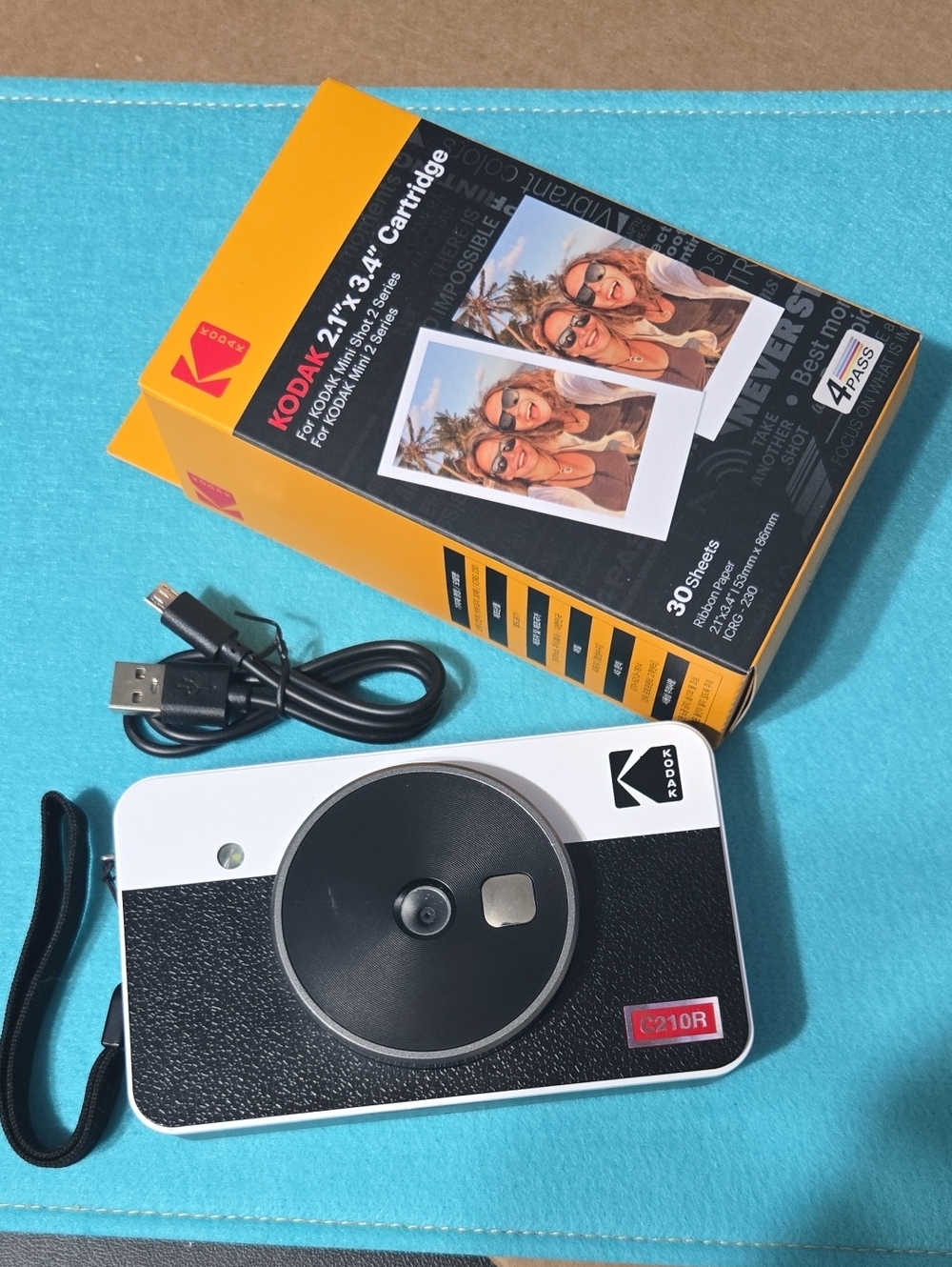 Kodak C210R Instant Print Camera with One Box Of Film